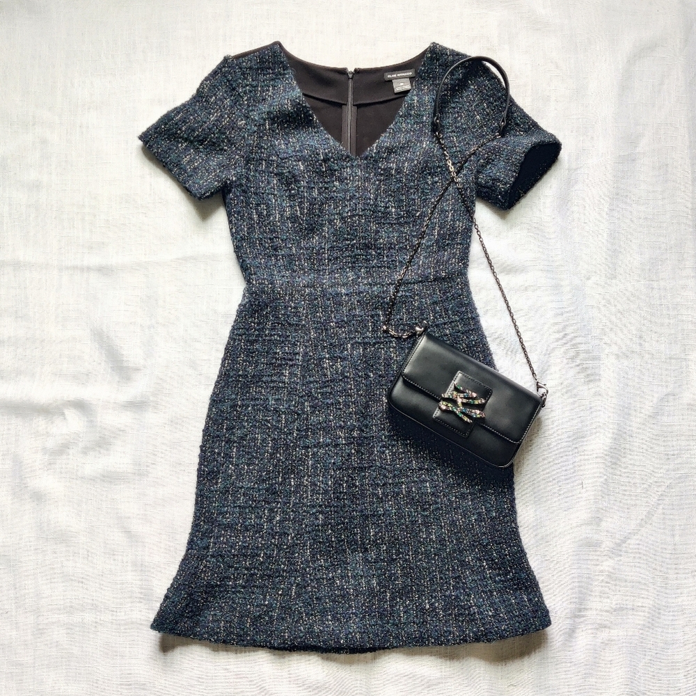 *CLUB MONACO* wool blend short sleeves cap sleeve dress with v-neck
